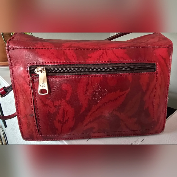 Patricia Nash Ruby Red Leather Crossbody - Picture 5 of 16